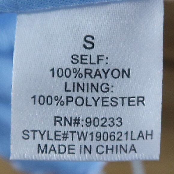 LA HEARTS BLUE CROP TOP WITH WHITE DAISIES SIZE SMALL NWT - Picture 3 of 6